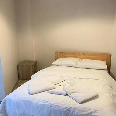 Hotell La Perato *